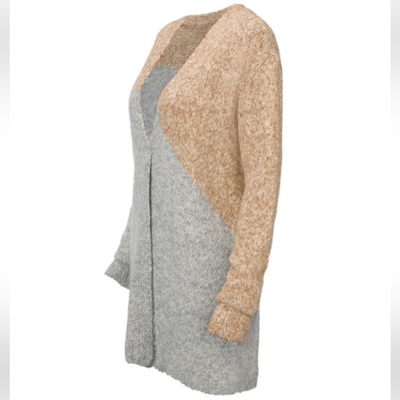 Cabi Tilt Cardigan - Picture 3 of 5